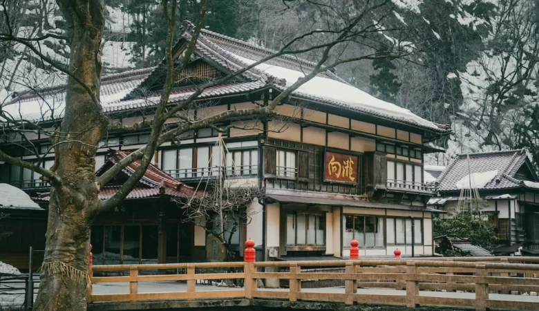 【福島県】東山温泉 向瀧 日帰り湯/泉質/アクセスなど